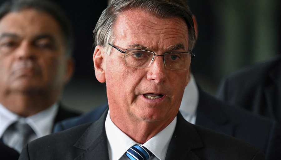 Bolsonaro es hospitalizado en EE. UU.