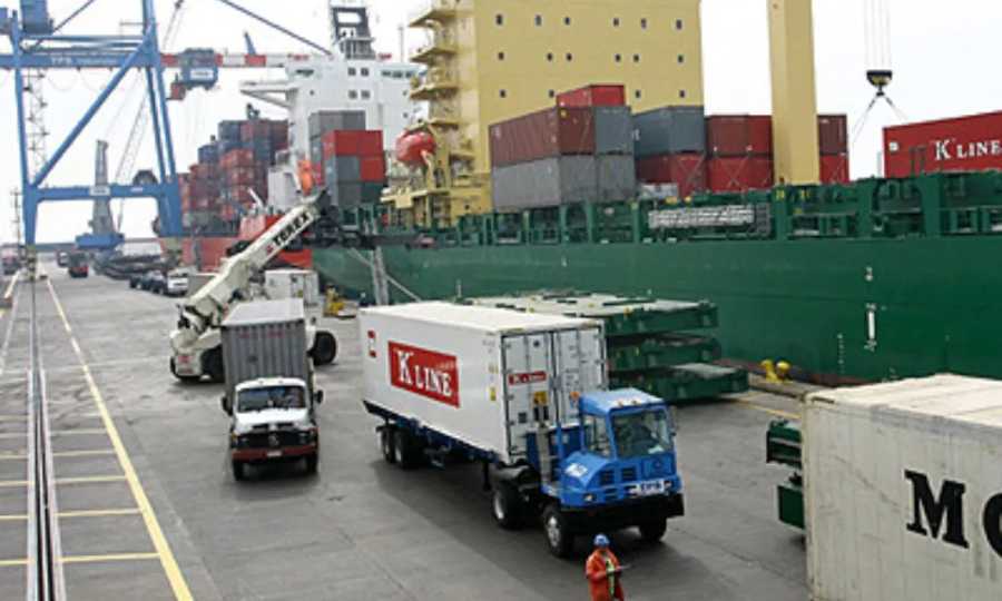 NOTAS SUELTAS. Sustitución de importaciones