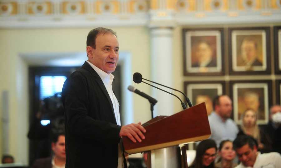 Presenta gobernador Alfonso Durazo plan de transporte para 2023