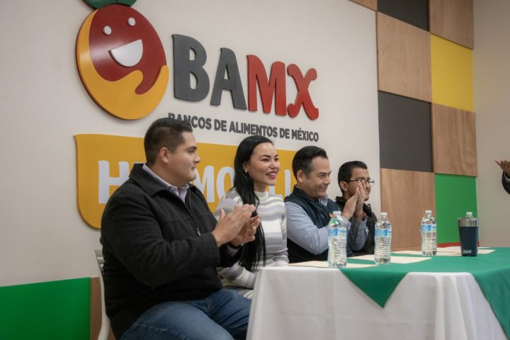 Reconoce ISJ a jóvenes voluntarios del Banco de Alimentos de Hermos89