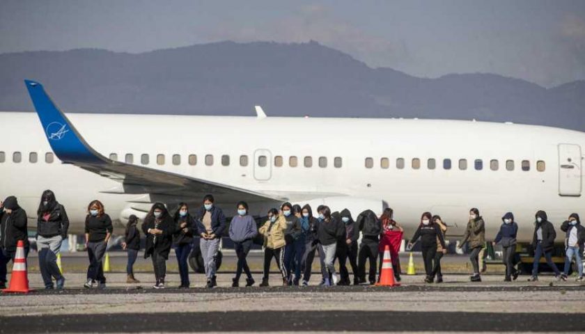 deportados llegan a guatemala