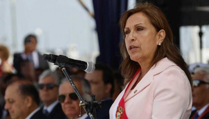 dina-boluarte-pide adelantar elecciones-crisis-peru