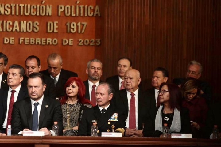 Durazo en ceremonia conmemorativa del 106 aniversario de la Constitución de 19173-min