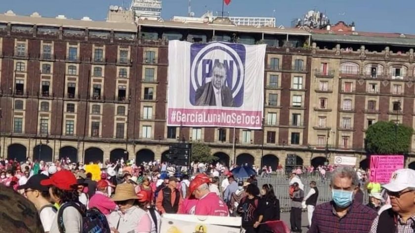 Garcia-Luna-Zocalo...-min