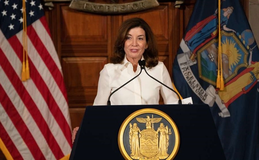 Kathy-Hochul-nuevayork..2-min