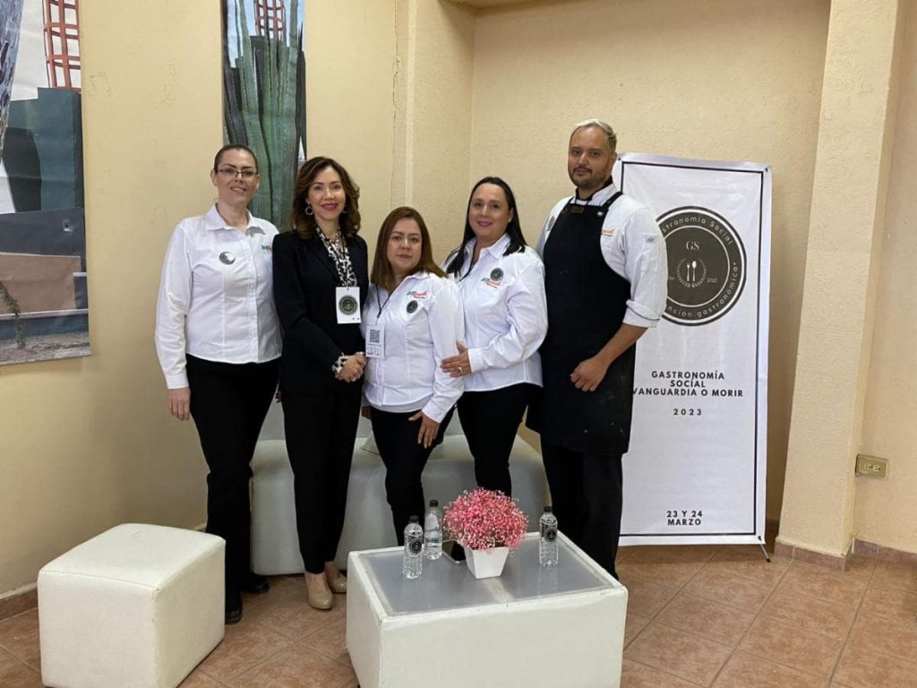 Primera Convención Gastronómica en UTHermosillo.-min