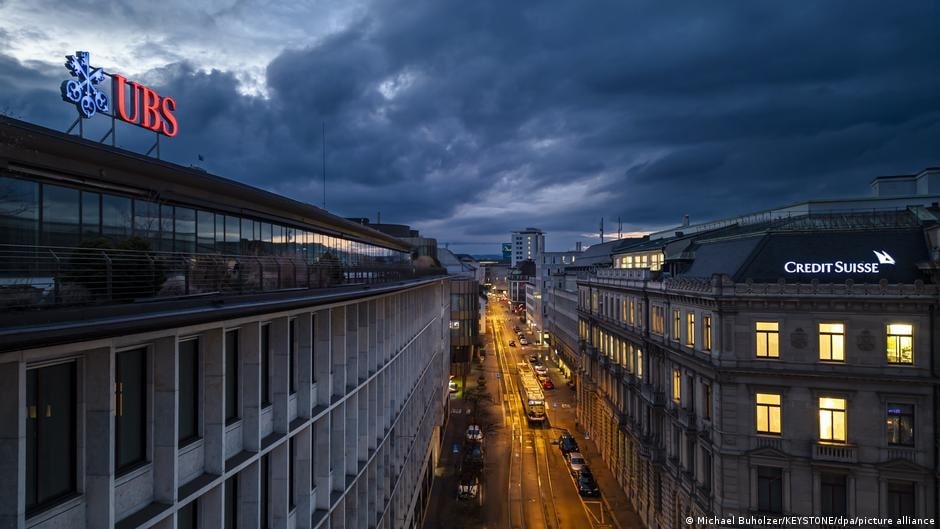 UBS-Banck-min (1)