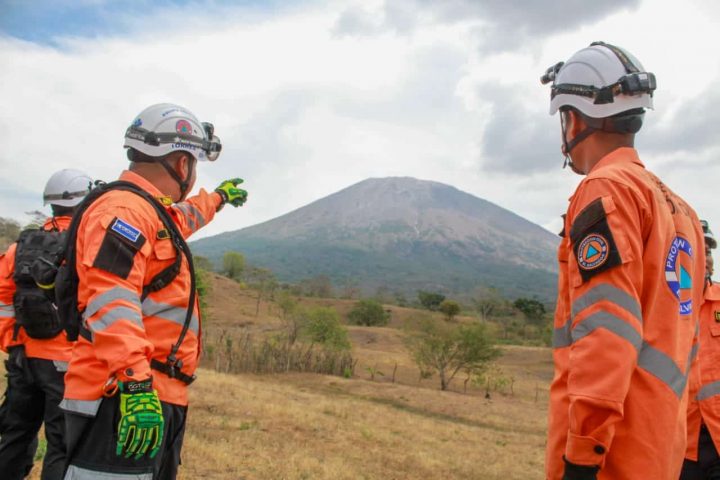 volcan de El Salvador-posible erupción-min