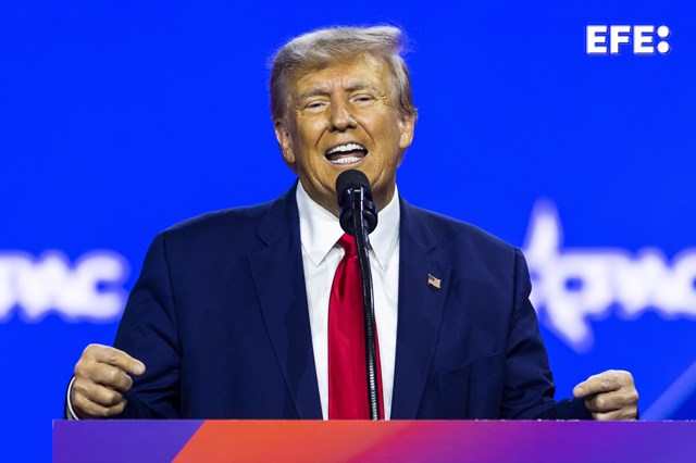 donald trump-min