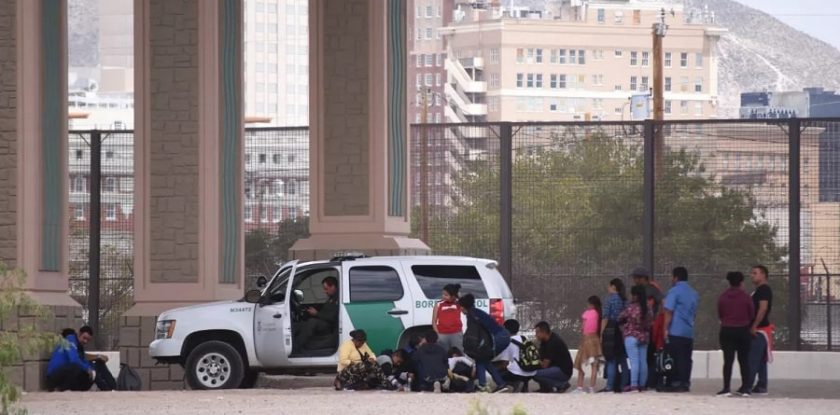 migrantes al sur de estados unidos..-min