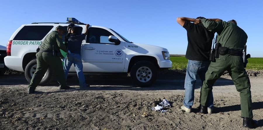 migrantes arrestados-min