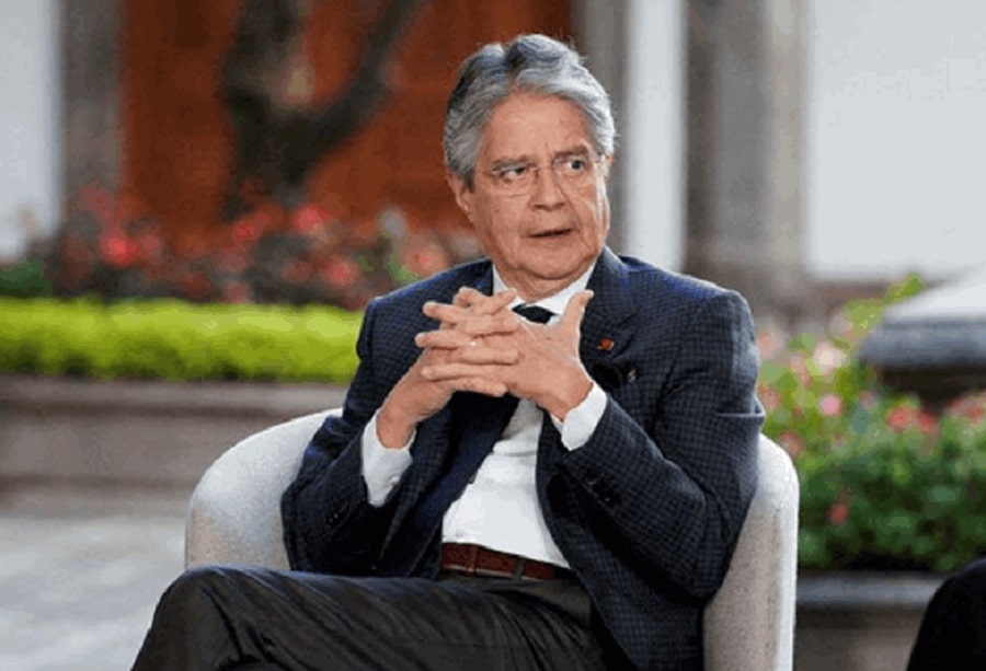 Presidente de ecuador-min