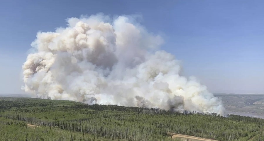 incendio en Canadá..-min