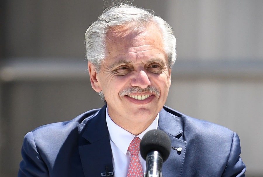 Alberto Fernández....-min