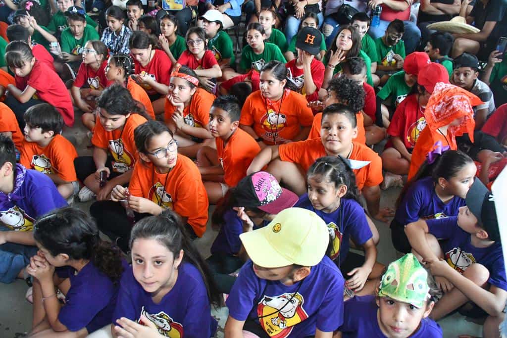 Disfrutaron 150 niñas y niños el campamento de verano-min