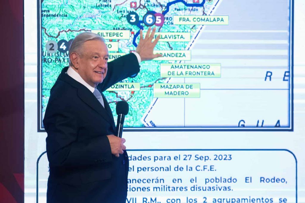 2023-09-27-Conferencia-de-prensa-matutina-Palacio-Nacional-Foto-03-min