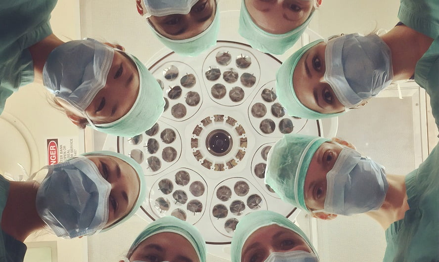 Actualizarán en materia de cáncer a médicos en México...-min