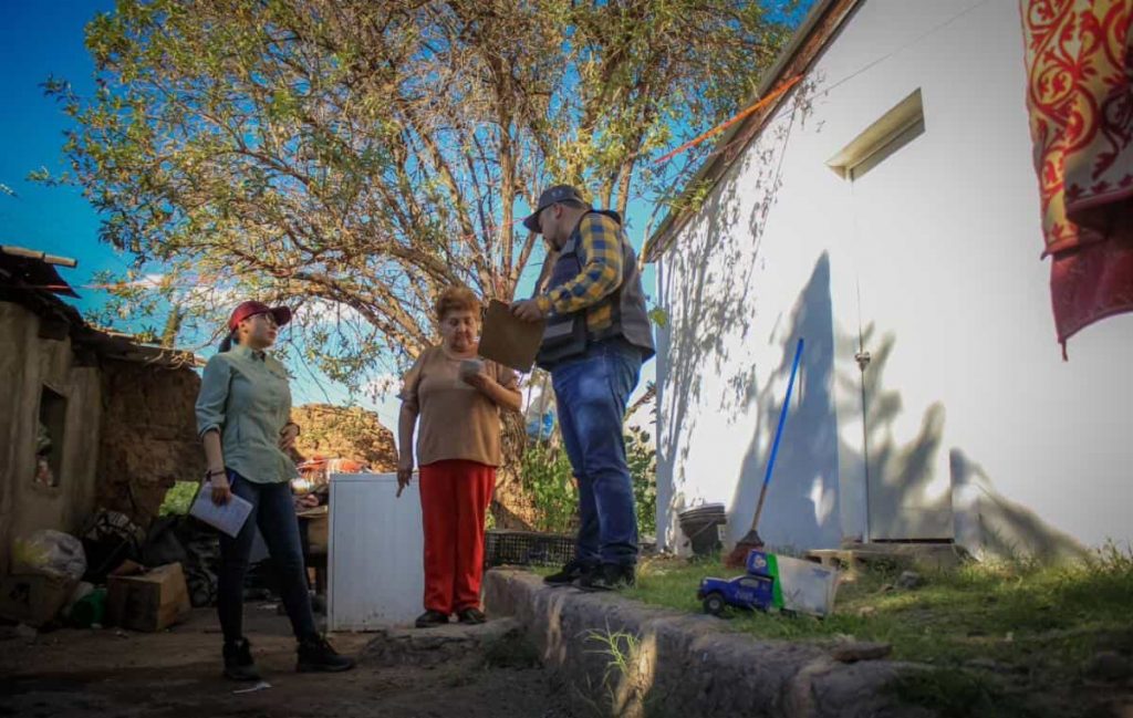Lleva Gobierno de Sonora su política social a sierra de Sonora-min