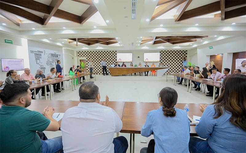 Presentan en Parlamento Abierto-min