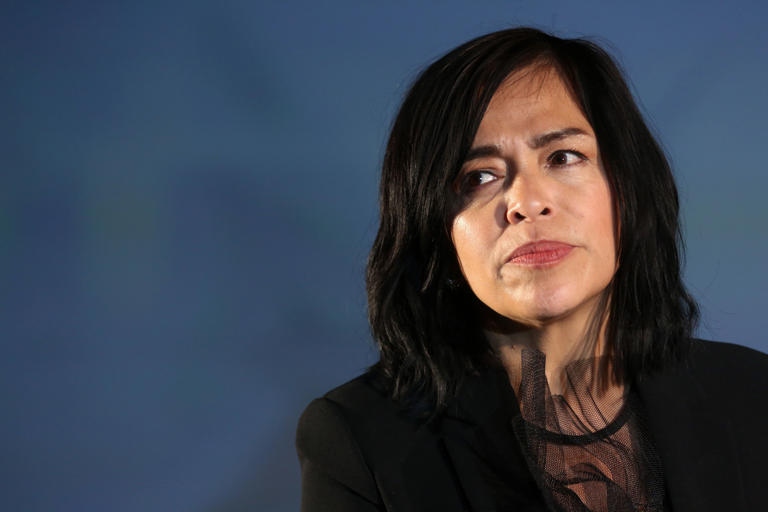 anabel hernández-min (1)