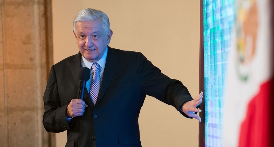 2023-10-16-AMLO...-min