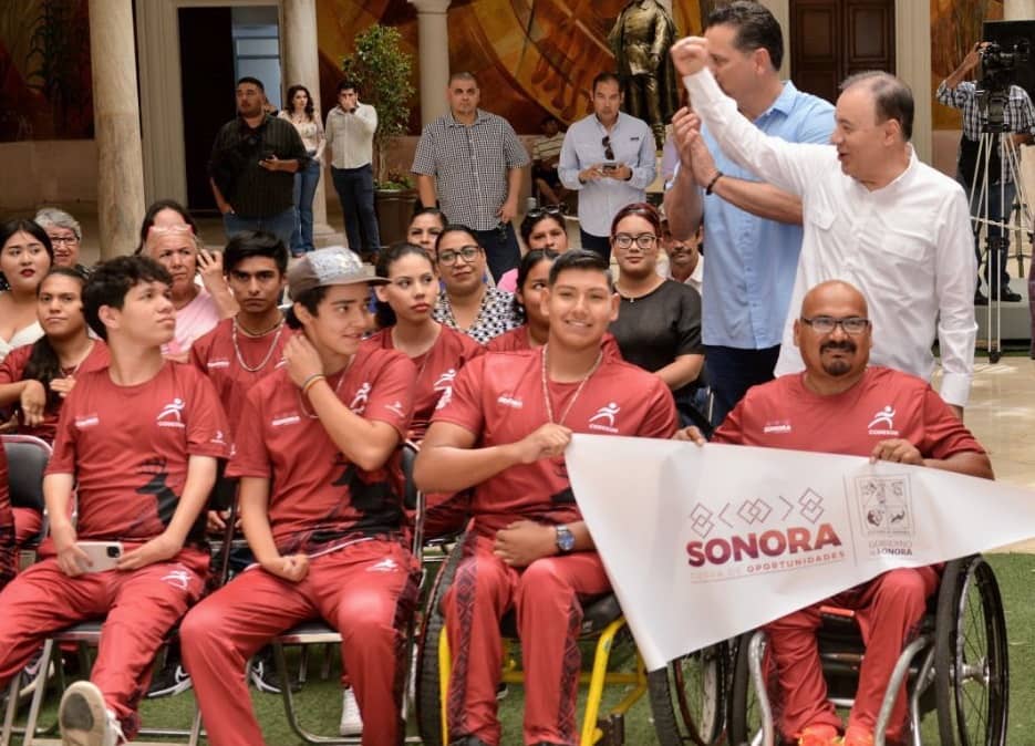 abandera Alfonso Durazo a delegación CONADE 2023-min