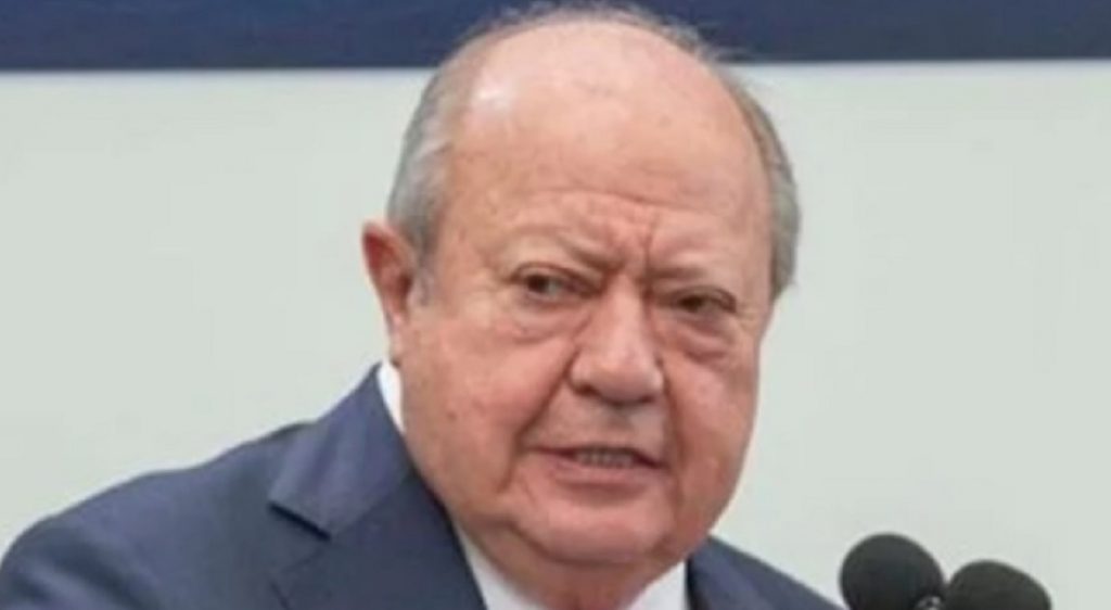 carlos romero deschamps...-min