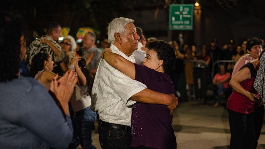 jueves de plaza...-min