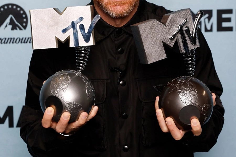 mtv-europe-music-awards....-min