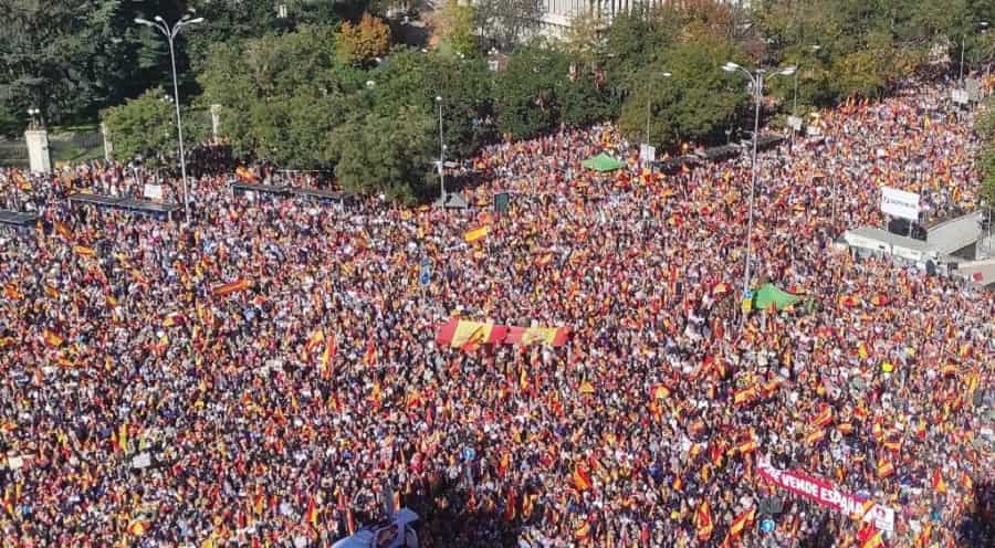 España-protesta contra gobiernos de izquierda...-min