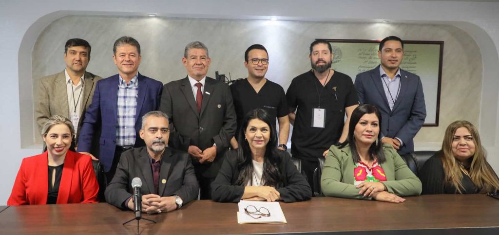 aprueba congreso regular medicina estética-min