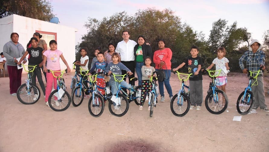 bicis para los niños de el Recodo Navojoa...-min