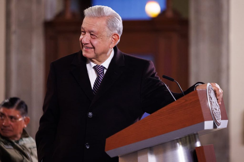 AMLO 2024-01-26-C-min