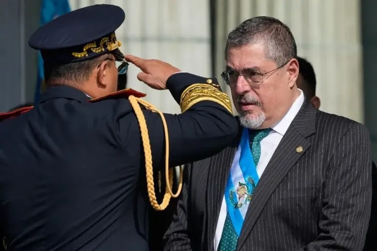 arevalo-aguardan-desafios-inmensos-a-guatemala-496html-bernardo-min (1)