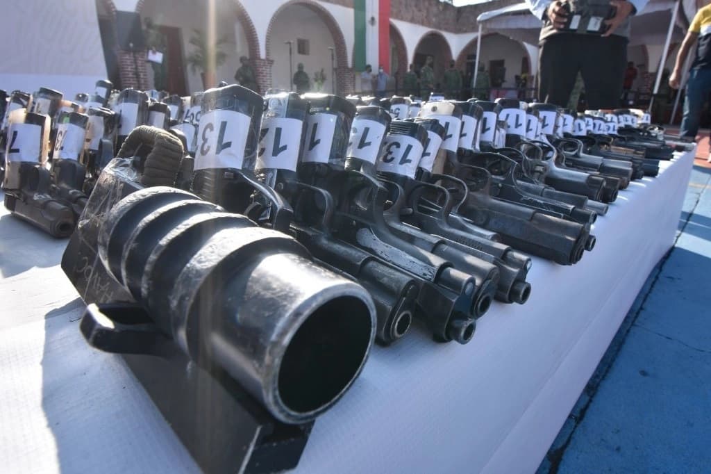grupos-delictivos-ya-usan-armas-capaces-de-penetrar-blindaje-luis-cresensio-sandoval-...-min