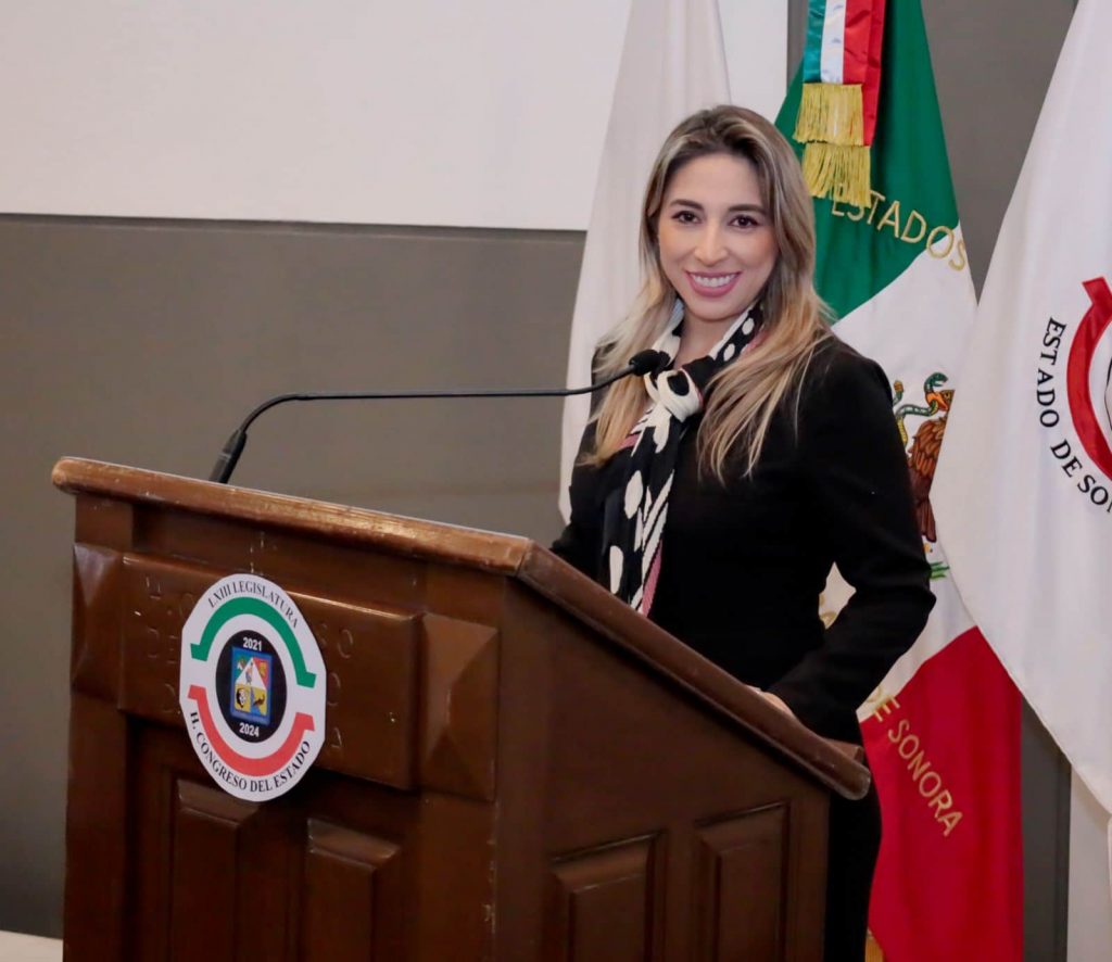 karina zarate-min