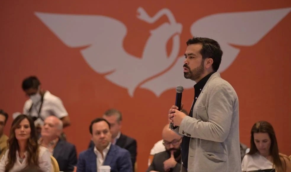 Alvarez Maynez.... cobrar impuestos por la droga-min