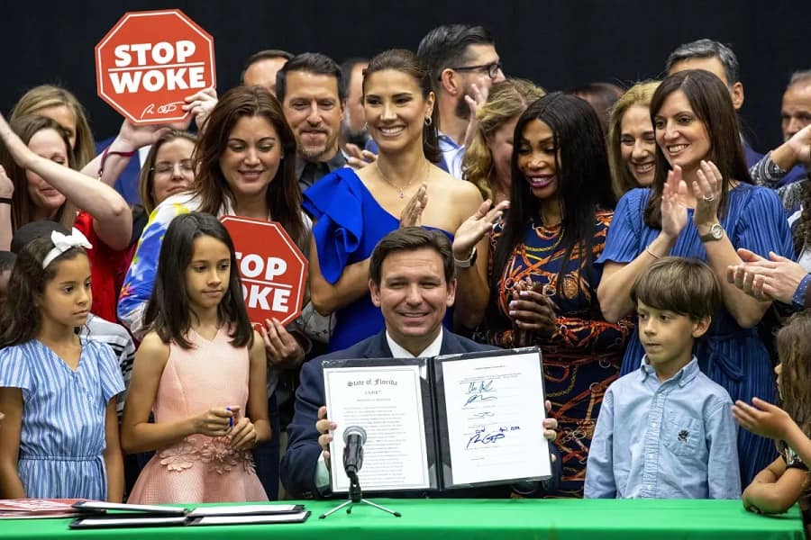 gobernador de florida-min