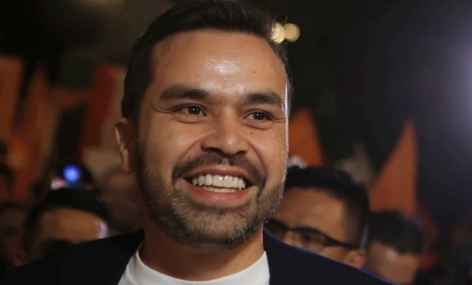 maynez.jpg-min