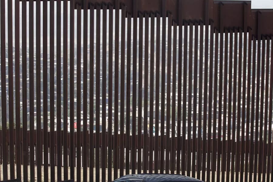 muro fronterizo causa heridos y muertes-min