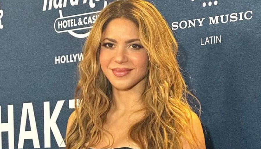shakira-min