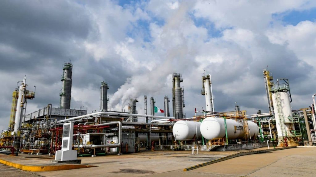 PEMEX crece-min