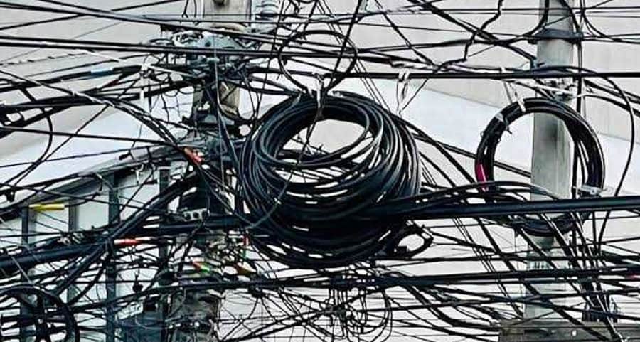 cables telefónicos provocan muerte a motociclista-min