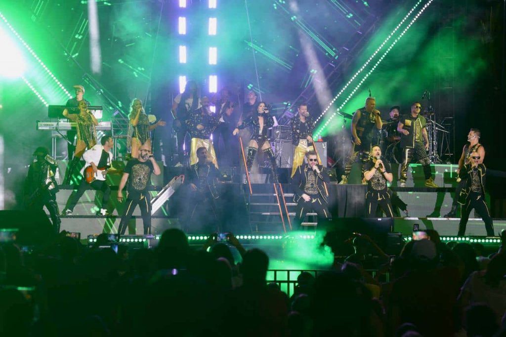 Fiestas del Pitic 2024 tiene gran cierre al ritmo de los 90’s (2)-min
