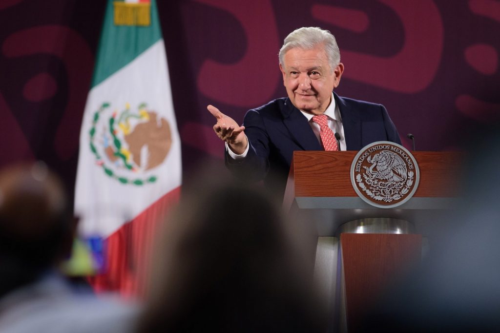 amlo.2805.24.conf matutina-min