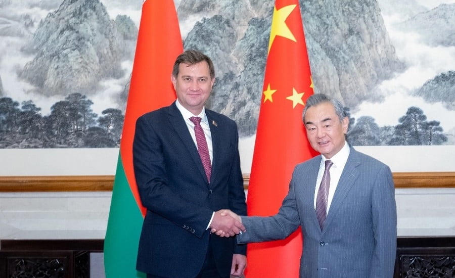 busca-bielorrusia-estrechar-relaciones-estrategicas-con-china-y-rusia-min