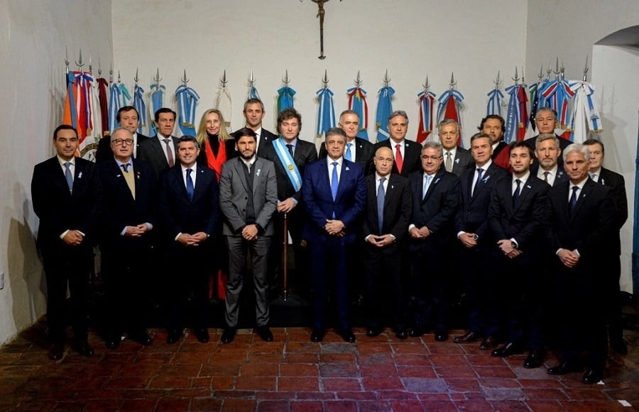pacto de mayo en argentina con milei-min