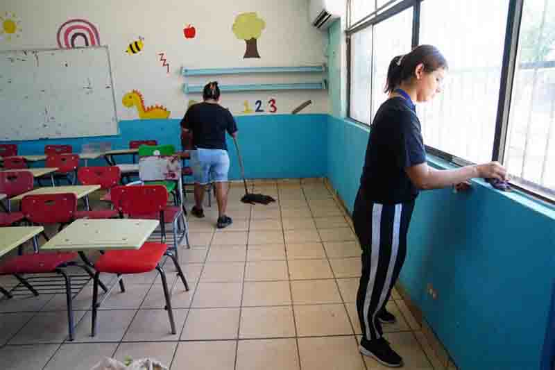 limpieza escuelas