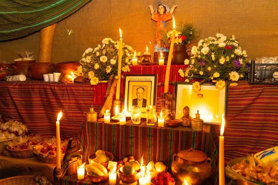 altar de muertos-min