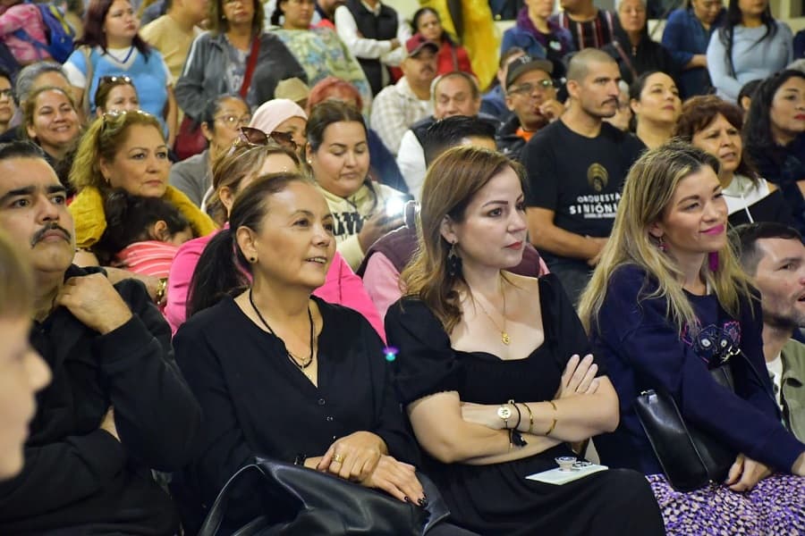 Cierra con gran éxito el VI Festival de Día de Muertos en Hermosillo-min